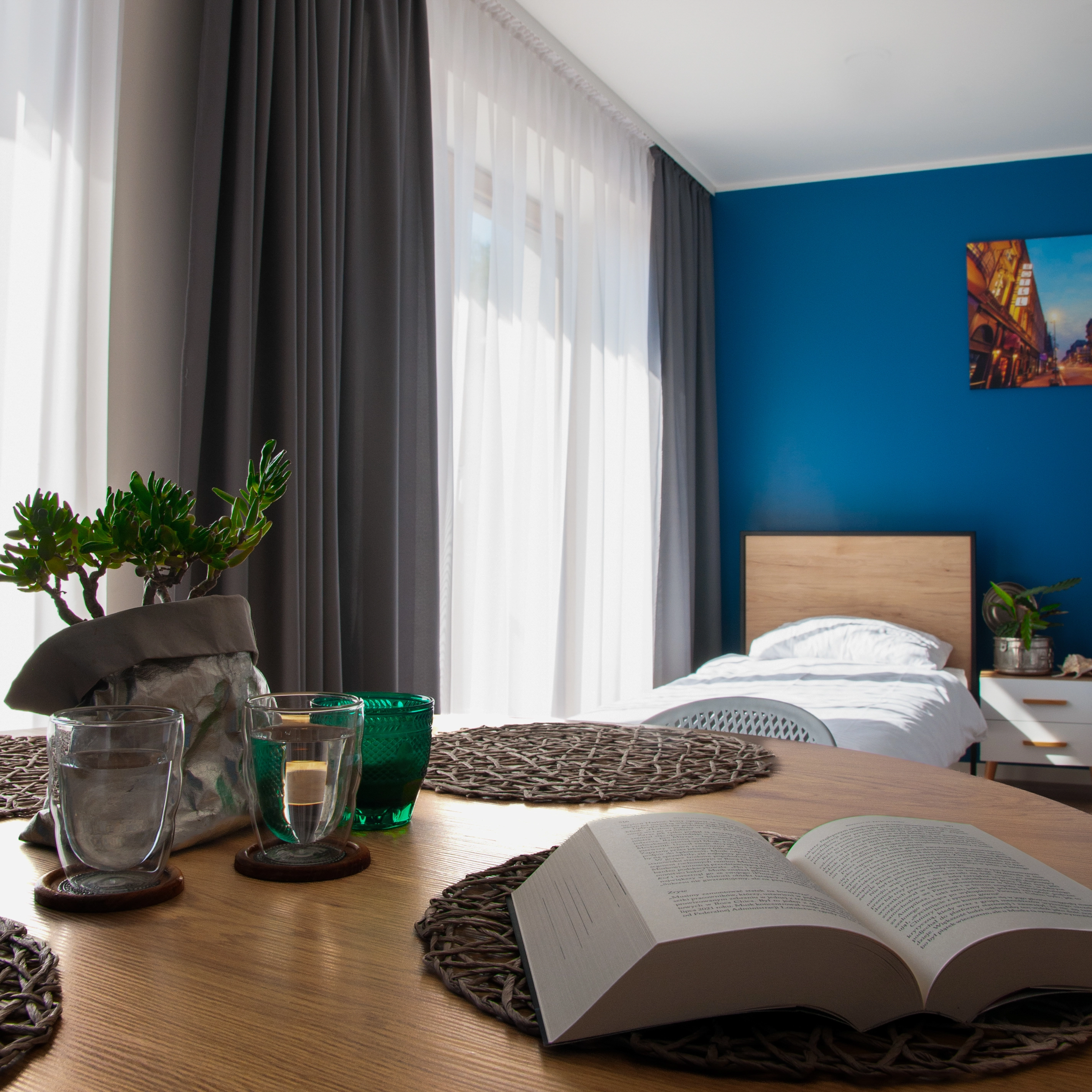 Komfortowe noclegi w Gliwicach - detal wysokiego standardu wykończenia L28